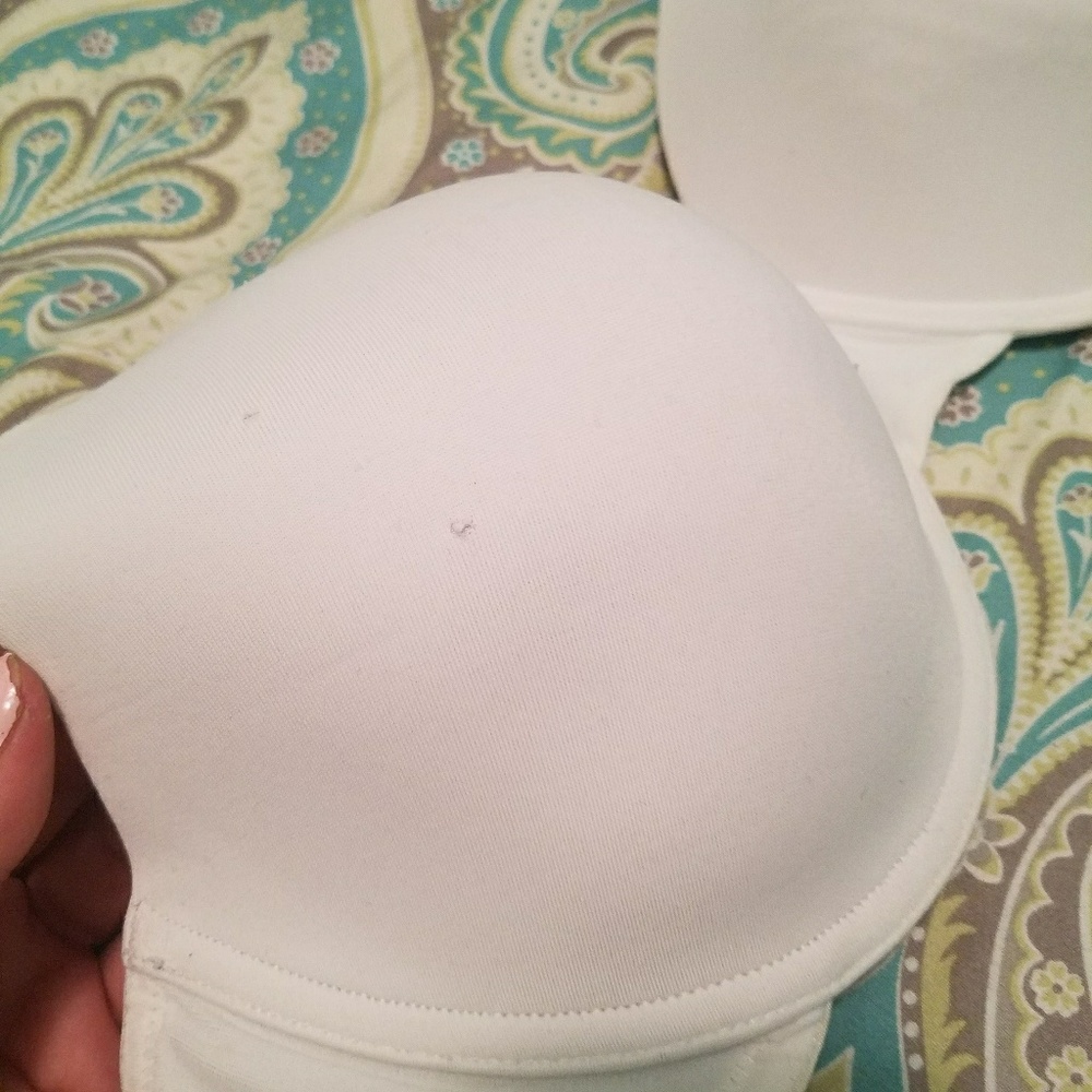 White smooth microfiber everyday bra 40DD